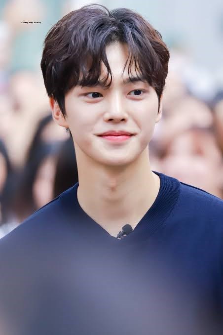 en yakışıklı oyuncu en yakışıklı oyuncu